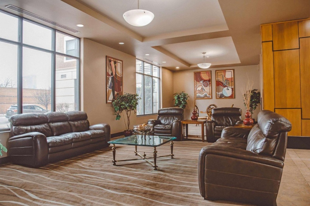 Deluxe Queen Room with Two Queen Beds - Non-Smoking